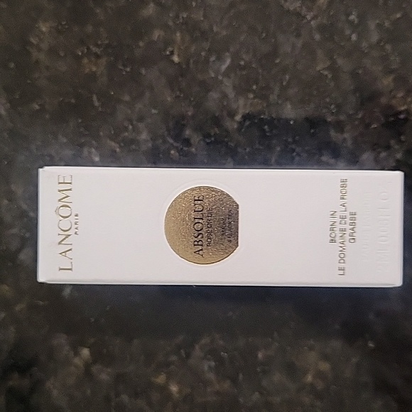 Lancome ABSOLUE Les Parfums. Ride or die .06 - Picture 2 of 5